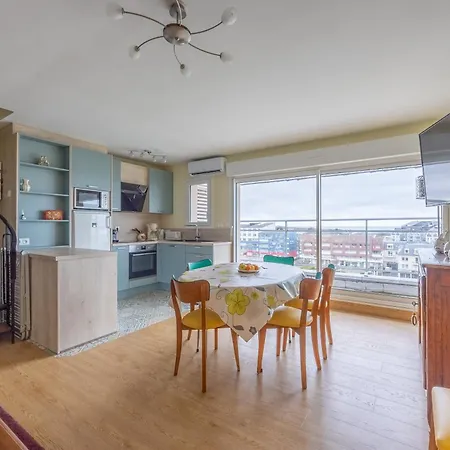Un Balcon Sur Le Port - Place De Parking Apartment Courseulles-sur-Mer